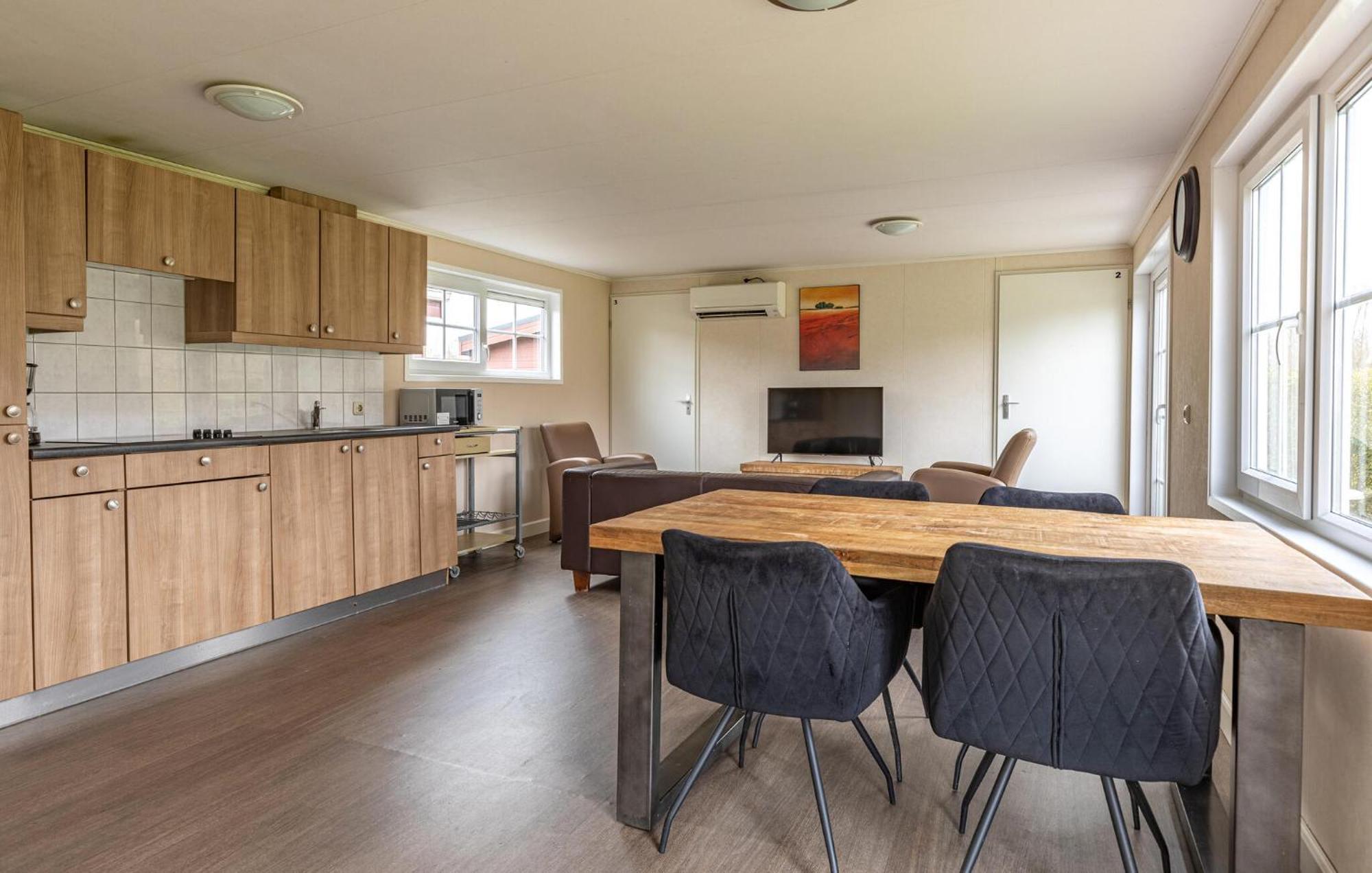 Stunning Home In Wagenborgen With Wifi Экстерьер фото